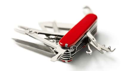 Werkzeug, Tools, Wohnmobil Schweizer Taschenmesser oder Leatherman, mit einem Multifunktionswerkzeug lässt sich viel schnell erledigen.