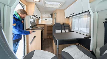 Premiere, Sunglight, Ford, Wohnmobil Premiere Sunlight V66 kompletter Innenraum