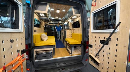 Castello 4x4x4 Innenraum, Holzlochplatten