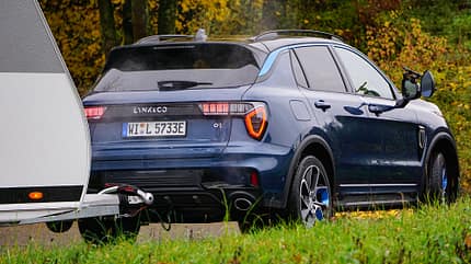 Lynk & Co. 01 (2023), Zugwagen, Test Lynk & Co. 01 (2023) Ruecklicht