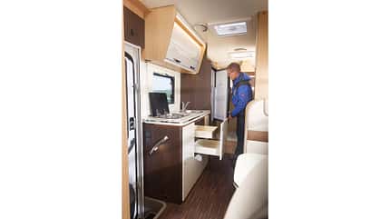 Forster A 699 DVB, Hobby Optima Ontour A70 GFM, Ahorn Camp Canada AD Forster A 699 DVB, Hobby Optima Ontour A70 GFM, Aorn Camp Canada AD