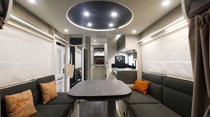 Chausson 640 Titanium, Chausson, Sonderserie f Chausson 640 Titanium (2023) Licht
