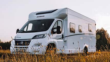 Chausson 640 Titanium, Chausson, Sonderserie i Dethleffs Just 90 T6762