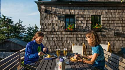 stellplaetze, fichtelgebirge, bayern Stellplätze im Fichtelgebirge - Brotzeit