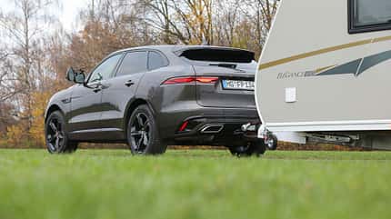 Zugwagen, Test, Jaguar Zugwagen Jaguar F-Pace Totale hinten links