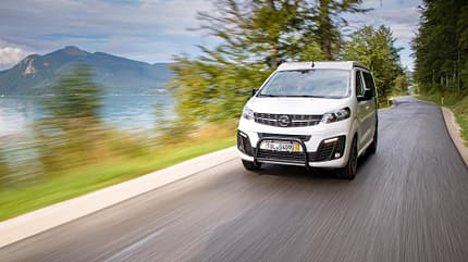 Alpincamper, Vivaro, Opel, Campervan, Aufstelldachcamper Straße, Campervan, Opel