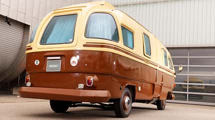 Schaefer Orion, Klassiker, Oldtimer, Reisemobil, Camping-Oldie, Heckansicht, Monocoque Schaefer Orion Heck