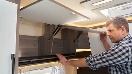 Kabe Estate 470 GLE, Kabe Kabe Estate 470 GLE Schraenke f