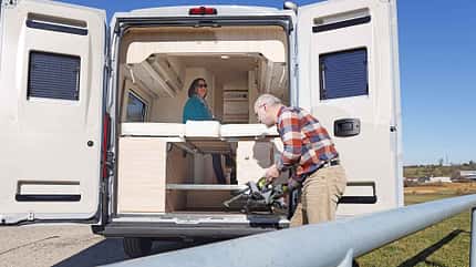 Eura Mobil Van 635 EB, La Strada Avanti E Eura Mobil Van 635 EB vs. La Strada Avanti E Garage f