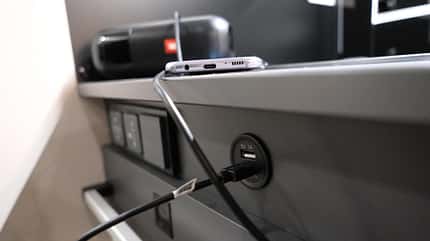 USB-Anschluss, Handy, Handy laden, Smartphone USB-Anschluss, Handy, Handy laden, Smartphone