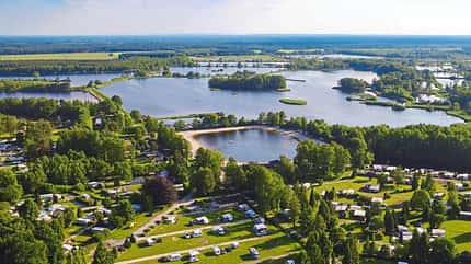 Campingplatzanlage, Luftaufnahme, Wasser, Meisendorfer Teiche Campingplatzanlage, Luftaufnahme, Wasser, Meisendorfer Teiche