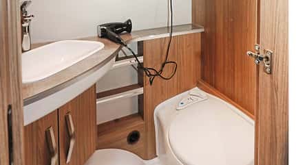 Tabbert Rossini 450 E Badezimmer