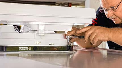 SAT und Tv-Anlage einbauen SAT und Tv-Anlage einbauen f