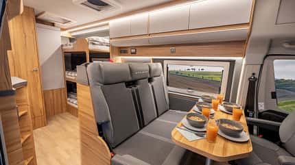Affinity Five Van, Neuheit, Fünf Reisende Affinity Five Van