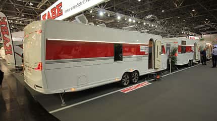 Kabe Kabe Caravan Salon