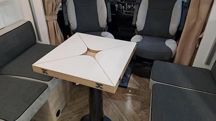 Tisch, Sitzgruppe