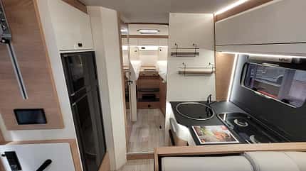 Durschluss, Küche, Schlafzimmer, Kühlschrank Durschluss, Küche, Schlafzimmer, Kühlschrank
