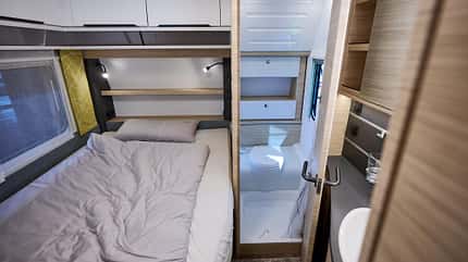 Home Office Caravan, mobiles Arbeiten, digitale Nomaden, Studie Home Office Caravan, mobiles Arbeiten, digitale Nomaden, Studie