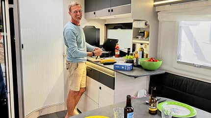 Küche, Mann, Kochen Küche, Mann, Kochen