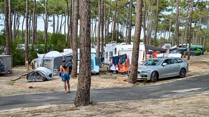 Yelloh! Village Les Grands Pins Yelloh! Village Les Grands Pins Camping f