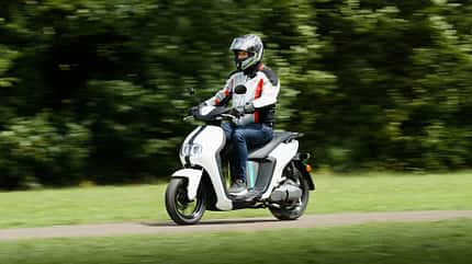 Yamaha NeoÕs Test f