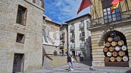 Haro, Weingut, Weinfass, Nordspanien Haro, Weingut, Weinfass, Nordspanien