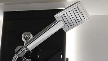 Dusche, Duschkopf, Dauertest, Chausson, Wohnmobil, Teilintegrierter Duschkopf, Dauertest, Chausson, Wohnmobil, Teilintegrierter