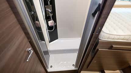Dusche Dusche