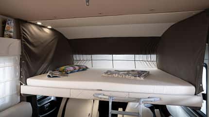 Hubbett, Schlafen, Doppelbett, Sitzgruppe Hubbett, Schlafen, Doppelbett, Sitzgruppe