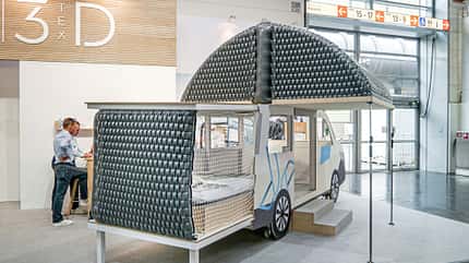Anschauungsobjekt, Campingbus,Dachzelt, Bett, Heck Anschauungsobjekt, Campingbus,Dachzelt, Bett, Heck