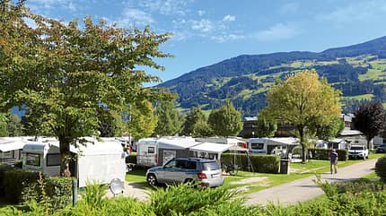 Campingplatz des Monats, Camping Hell, Zillertal, Tirol, Österreich, Sommer Sommer im Camping Hell im Zillertal, Tirol