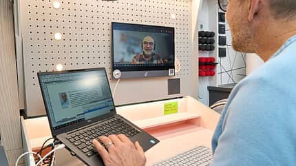 Workspace, Schreibtisch, Laptop, Meeting Workspace, Schreibtisch, Laptop, Meeting