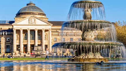 Fontäne, Villa, Kuppel, Kurhaus Casino Fontäne, Villa, Kuppel, Kurhaus Casino