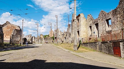 Limousin, Oradour, Ruine, Gedenken,Massaker Limousin, Oradour, Ruine, Gedenken,Massaker