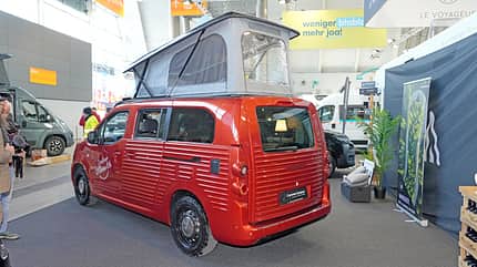 Außenaufnahme, Messe, Aufstelldach, Campervan Außenaufnahme, Messe, Aufstelldach, Campervan