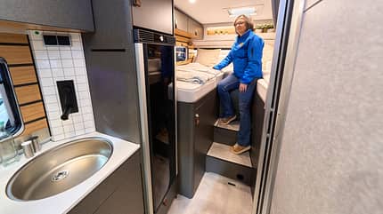 Bett, Küche, Kühlschrank Bett, Küche, Kühlschrank