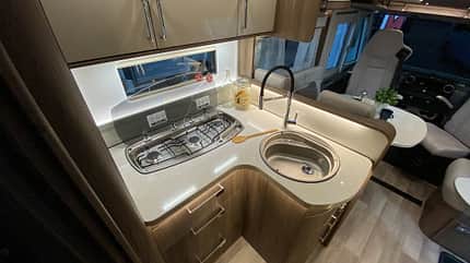Kabe Imperial i790 LQB (2024) Kabe Imperial i790 LQB (2024) f
