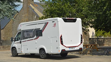 Rapido 606 F (2024) Rapido 606 F (2024) f