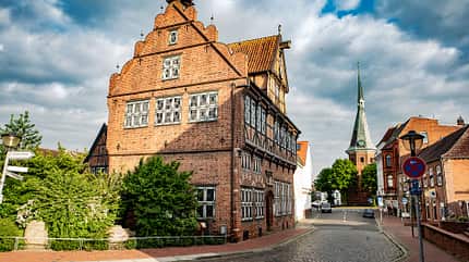 Schleswig-Holstein Schleswig-Holstein x