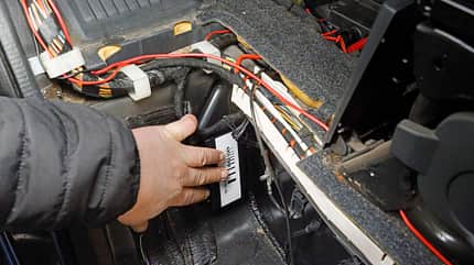 Hand, GPS-Modul, Klemmkasten, Kabel Hand, GPS-Modul, Klemmkasten, Kabel