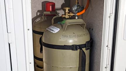 Forster T 669 EB (2024) Forster T 669 EB (2024) f