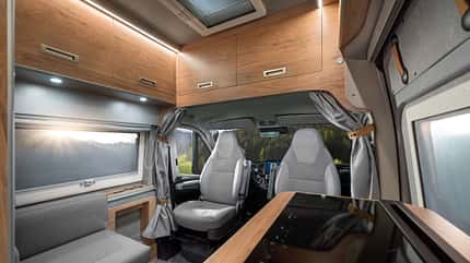 Campingbus-Neuheit, Globetraveller, 2Z Campingbus Globetraveller 2Z Stauraum Wohnraum