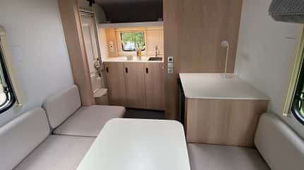 Adria Aviva Lite 300 LH (2025) Adria Aviva Lite 300 LH (2025)