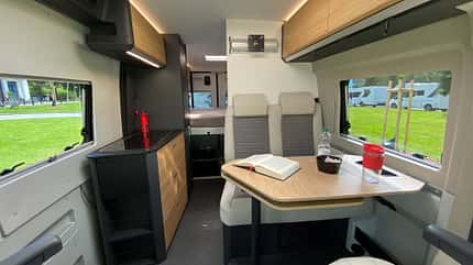 Adria Twin Twin (2025) Adria Twin Twin (2025)