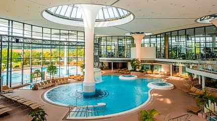 Therme, Wasser, Elegant, Liegen, Luxurišs Therme, Wasser, Elegant, Liegen, Luxurišs