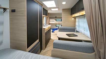 CARAVELAIR SPORT LINE 486 (2025) CARAVELAIR SPORT LINE 486 (2025) Durchsicht f