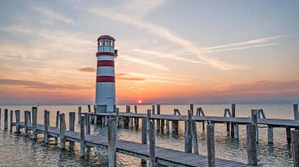 Burgenland, Oesterreich Burgenland Reise Neusiedler See f