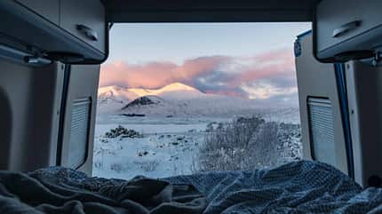 Weihnachten, Camper Weihnachten im Camper Berge