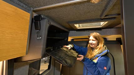 Starvan Rebel Campervan (2025) Stauraum f