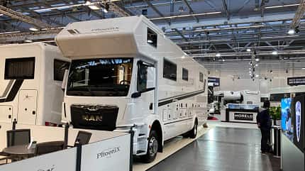 Phoenix TopX Alkoven, Luxuswohnmobil, CMT 2025, Alkoven Phoenix TopX Alkoven, Luxuswohnmobil, CMT 2025, Alkoven